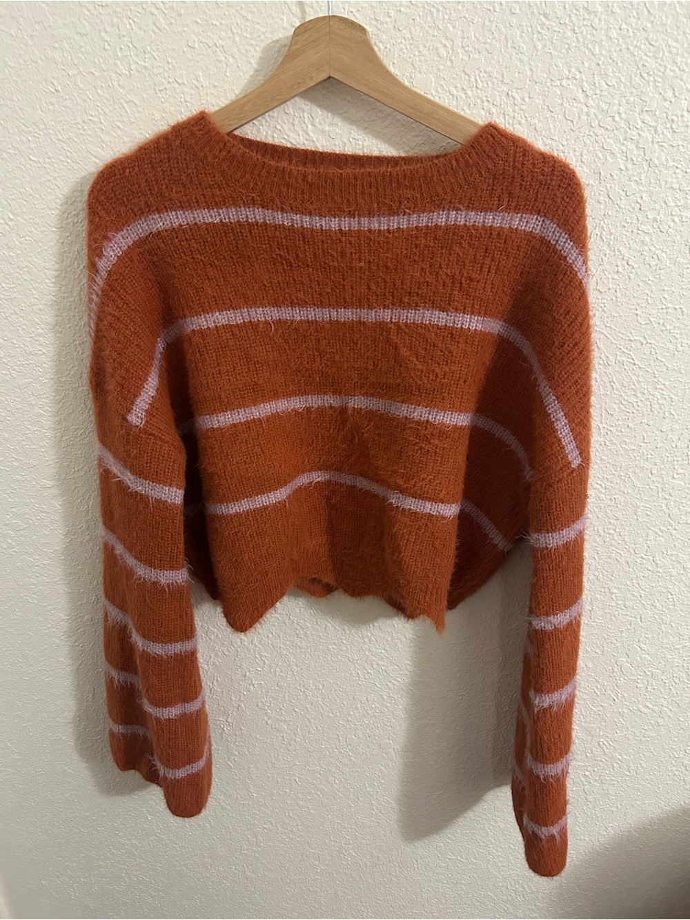 Gianni Bini Rust Orange & Light Pink Striped Cropped Sweater
